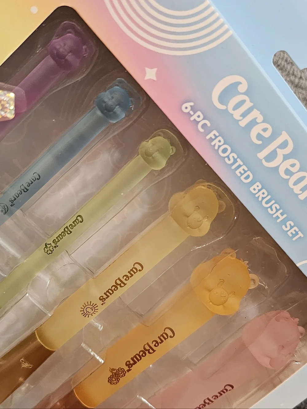 Care Bears 6-Piece Frosted Brush Set - Purple, Blue, Green, Yellow, Orange, Pink